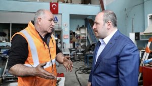 Bakan Varank: Kiracı olan üretici esnafa da gerekli destekleri vermiş olacağız
