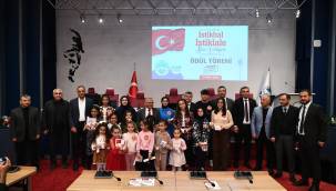 Başkan Büyükkılıç, İstiklal Marşı’na ses veren istikbali tebrik etti