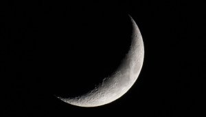 Beş gezegen "geçit töreninde" gökyüzünde Ay ile aynı hizaya geldi