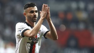 Beşiktaş'ta Rachid Ghezzal, 5 ay sonra 11'de 