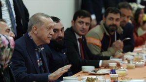 Cumhurbaşkanı Erdoğan, Balıkesir'de depremzedelerle bir araya geldi