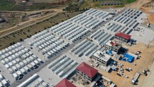 Deprem bölgesinde 356 bin 419 çadır ve 8 bin 530 konteyner kuruldu