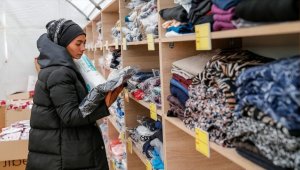 Diyarbakır'da çadır kentte depremzedelerin ihtiyaçları "Sosyal Market" ile karşılanıyor