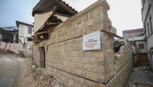 Dulkadiroğlu'nda depremlerden etkilenen tarihi yapılar yeniden ayağa kaldırılacak