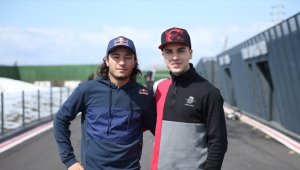 Endonezya'da milli motosikletçi Can Öncü 4'üncü, Bahattin Sofuoğlu 10'uncu oldu