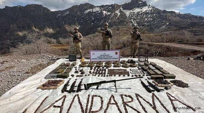"Eren Abluka Sonbahar Kış- 26 Operasyonu"nda çok sayıda mühimmat ele geçirildi