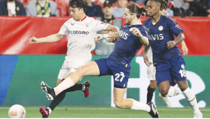 Fenerbahçe, Sevilla için Rövanşta sistemi değiştirecek