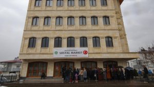 Hulusi Efendi Vakfı, Elbistan'da "Sosyal Market" açtı