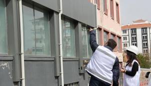 İncesu Belediyesi mimarları, hasarlı binaları kontrol ediyor