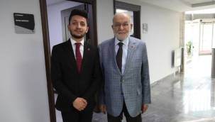 Karamollaoğlu’ nun sekreterlerinden aday adaylığı