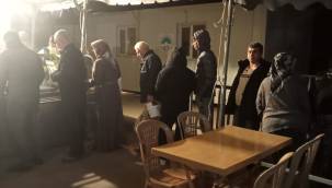 Kayseri Büyükşehir’den deprem bölgesindeki ilk konteyner kentte ilk sahur