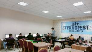 Kayseri Büyükşehir, Teknofest Gençliği yetiştiriyor