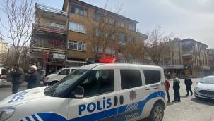 Kayseri'de İkinci kattan atılan şahıs ağır yaralandı