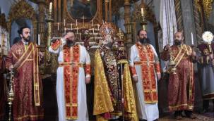 Kayseri'de Kilisede yapılan 'Miçing ayini'nde depremzedeler için dua edildi