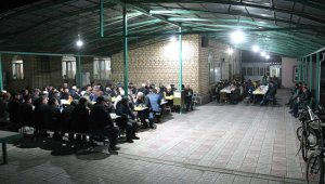 Kırgızistan'daki Ahıska Türkleri ramazanda toplu iftar geleneğini yaşatmaya devam ediyor