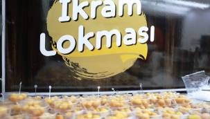 Kocasinan Belediyesi’nden cemaate tatlı ikramı