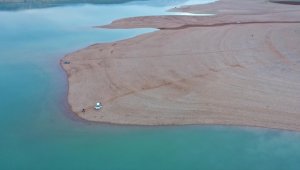 Kuraklıktan etkilenen Narlı Ovası tohum desteğiyle yeşerecek