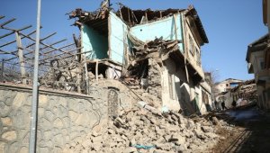 Malatya'da yıkık, acil yıkılacak ve ağır hasarlı 89 bin 676 bağımsız bölüm tespit edildi