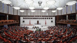 Meclis, yargıda yeni düzenlemeler içeren kanun teklifi için mesai yapacak