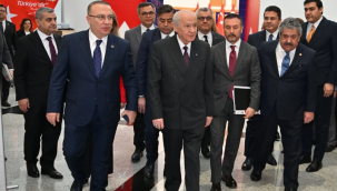 MHP Lideri Bahçeli milletvekili adaylık başvurusunu yaptı