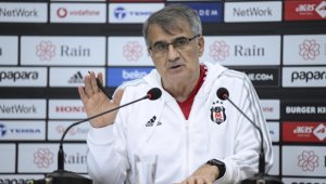 Şenol Güneş, takım olamamaktan şikayetçi