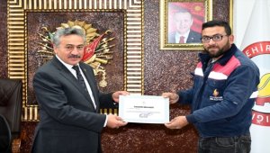 Seydişehir'de deprem bölgesinde görev yapan belediye personeline belge verildi