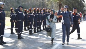 Türkiye'de arama kurtarma çalışmalarına katılan Cezayir ekibi ödüllendirildi