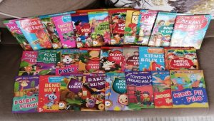 Ulaş'ta öğrenciler deprem bölgesine oyuncak, kitap ve kıyafet gönderdi