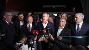 Bakan Akar: Milli Muharip uçağımızı da Kızılelma'yı da uçuracağız. Bu konularda artık hiçbir engel tanımıyoruz