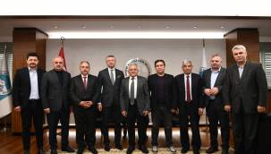 Başkan Büyükkılıç'a 