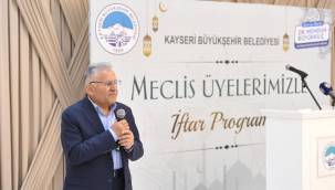 Başkan Büyükkılıç, Büyükşehir Meclis üyeleri ve aileleriyle iftar sofrasında buluştu