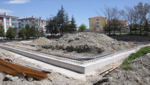 Beypazarı'nda spor sahaları yapılıyor