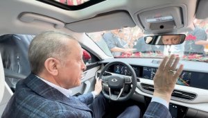 Cumhurbaşkanı Erdoğan'ın dün kullandığı Togg'dan araç içi görüntüler paylaşıldı