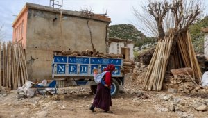 Depremde 35 evin yıkıldığı Adıyaman'daki 65 hanelik köy taşınıyor