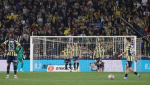 Fenerbahçe Kulübü, İstanbulspor maçındaki VAR konuşmalarının yayınlanmasını talep etti