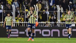 Fenerbahçe'ye zirve yarışında son dakika şoku