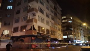 İstanbul'da 6 katlı bina, kolonlarındaki çatlaklardan dolayı boşaltıldı