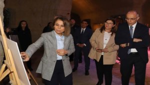 Kapadokya'da fotoğraf sergisi açıldı