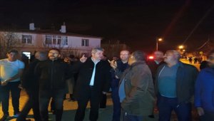 Kayseri'de çatısı yanan 4 katlı bina tedbir amaçlı boşaltıldı