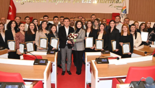 Kumluca Belediyesi yeni memurları yemin etti