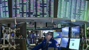 Küresel piyasalarda yön arayışı sürüyor