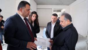 Mehmet Karamercan Kütüphanesi’nde sona doğru yaklaşıldı 