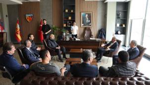 Mehmet Özhaseki, Kayserispor’u ziyaret etti