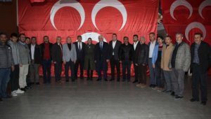 MHP Ankara Milletvekili Haberal partisinin seçim ofisini ziyaret etti