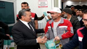 Seydişehir Belediye Başkanı Tutal, personelle bayramlaştı