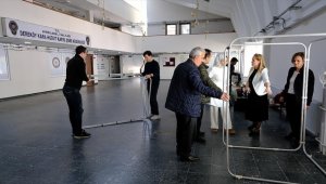 Sınır kapılarında oy verme işlemi için hazırlık yapılıyor