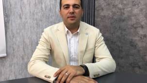 SON DAKİKA… İYİ Partili Özvarinli, AK Parti’ye geçti