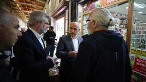 Tarım ve Orman Bakanı Kirişci, Kahramanmaraş'ta esnafı ziyaret etti