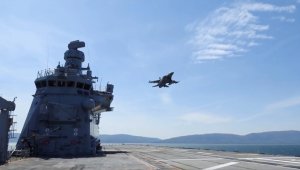 TCG Anadolu gemisi, Marmara Denizi'nde eğitimler icra etti