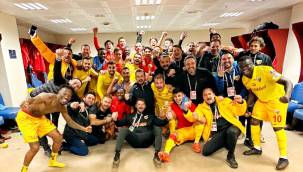 Trabzon’daki gol düellosunu Kayserispor kazandı